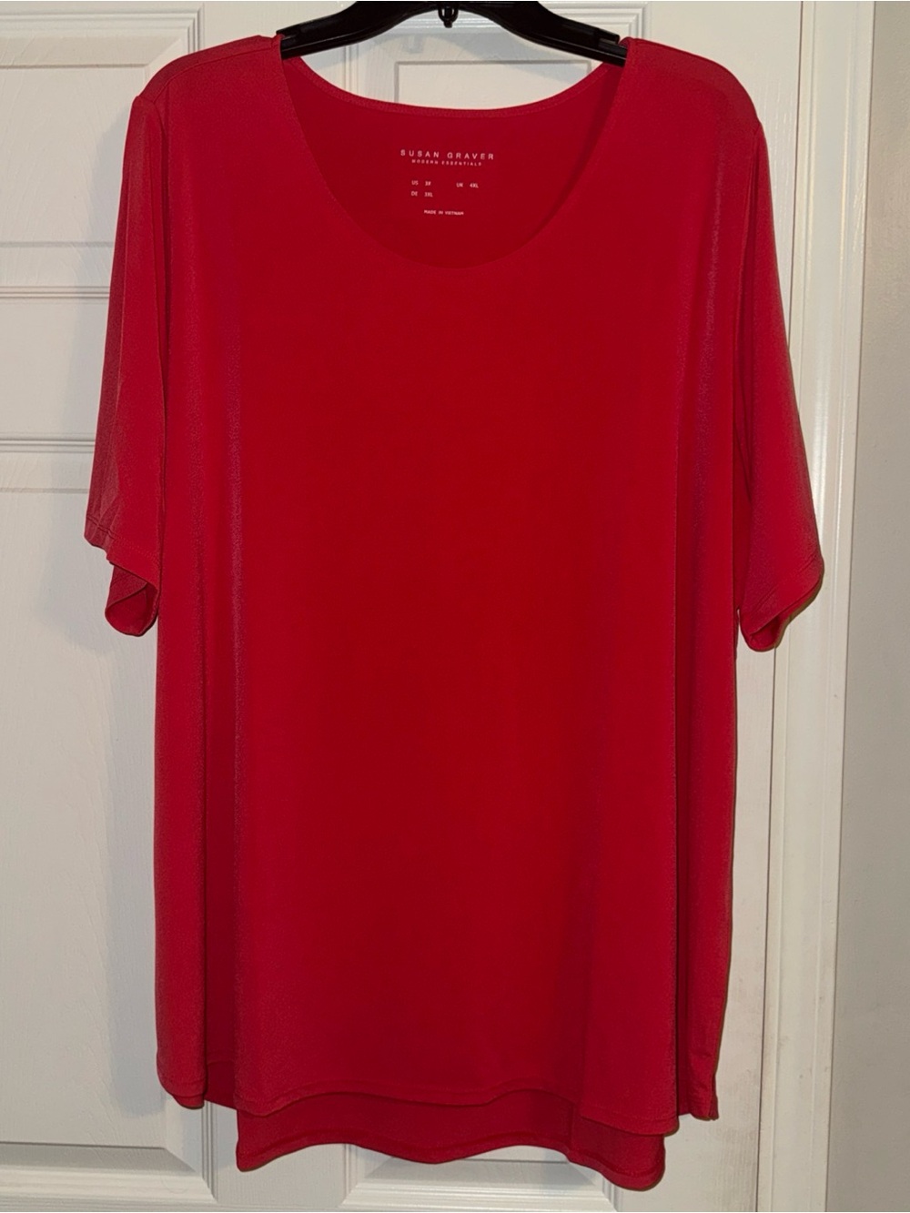 Susan Graver Red Short Sleeve Knit Top